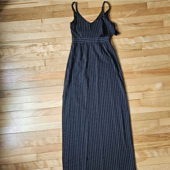 Haute Monde Pinstriped Maxi Dress - Picture 6 of 9